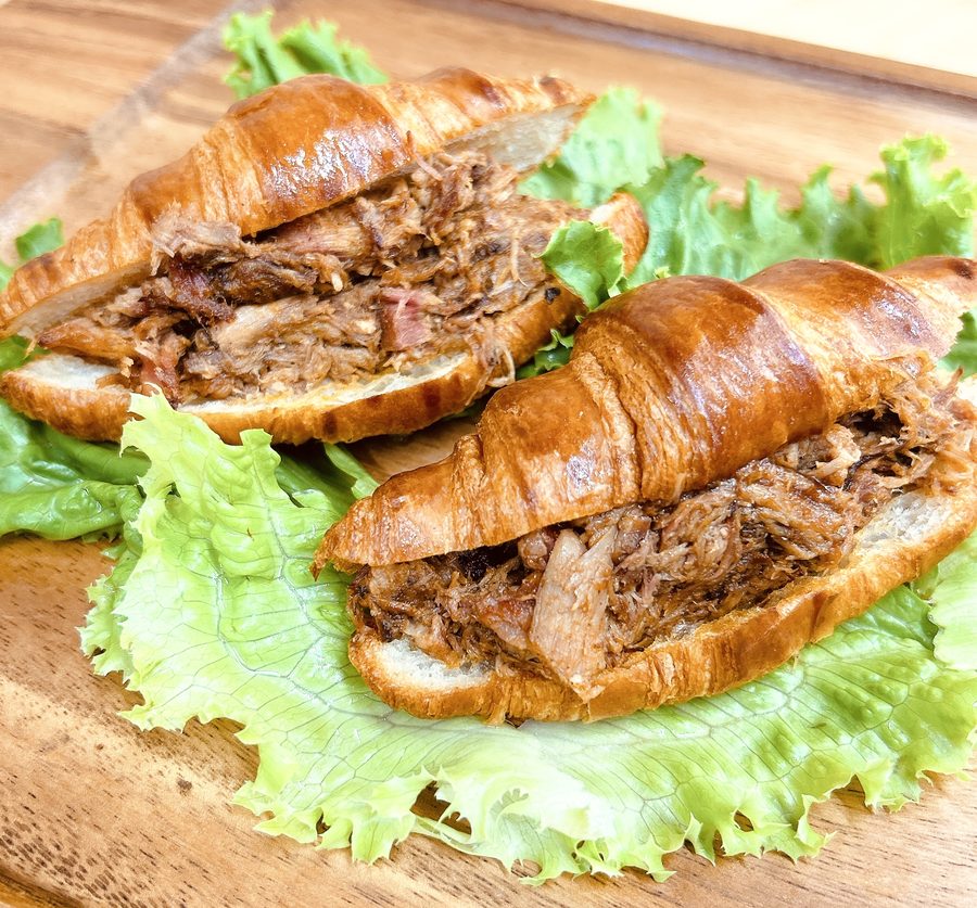 アルフレッドBBQ のプルドポークサンド